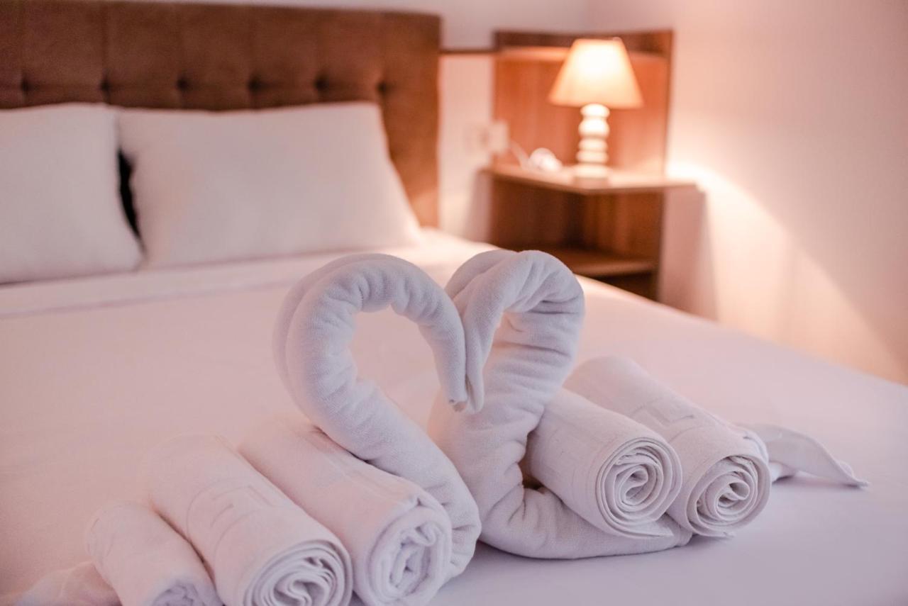 Derya Suites - Mamaia Nord Navodari Luaran gambar